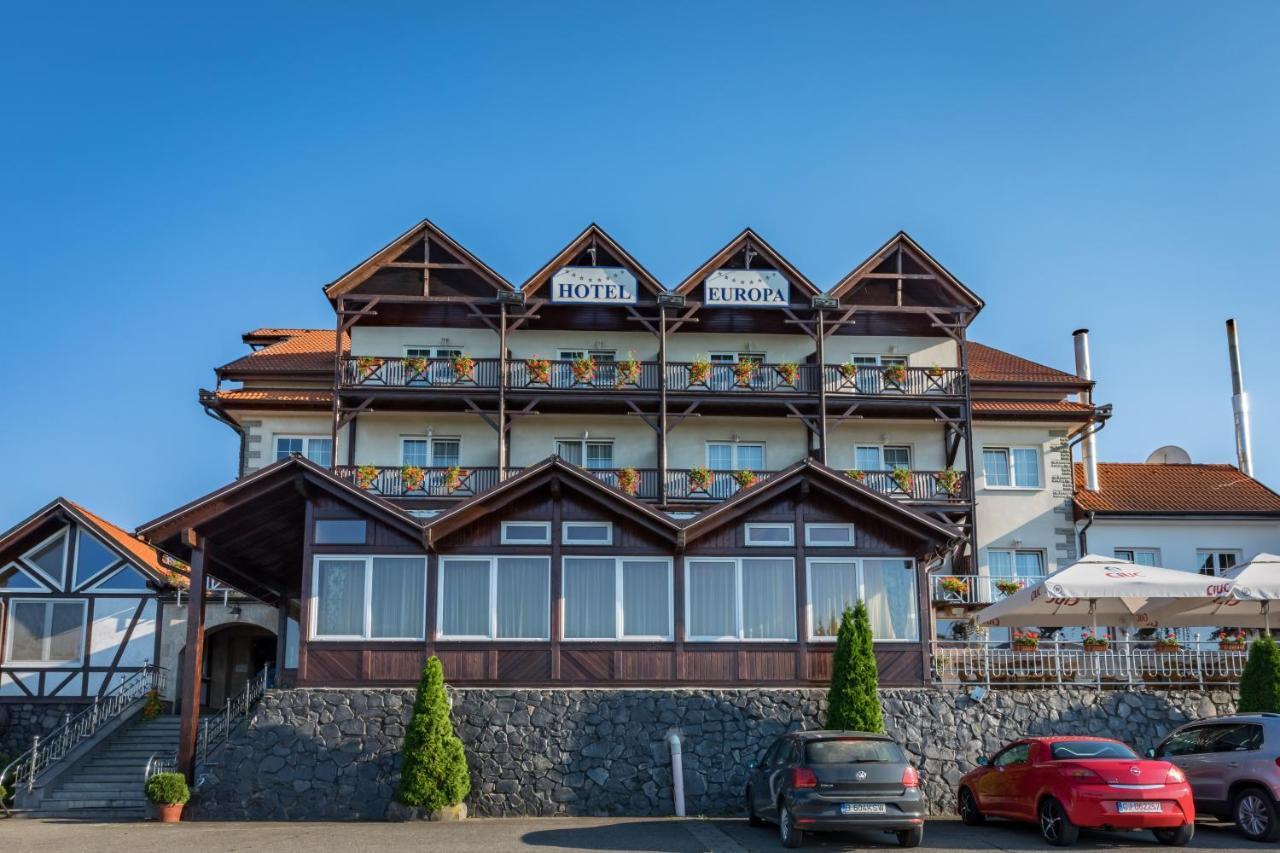 Hotel Europa Kokeltal Albeşti Esterno foto